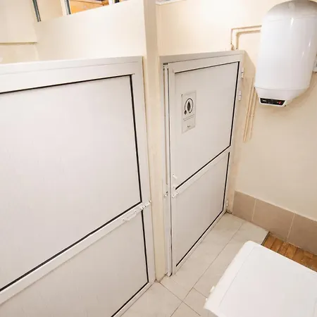 بيت شباب Nostaljia - Taksim Square 500 Meter *
